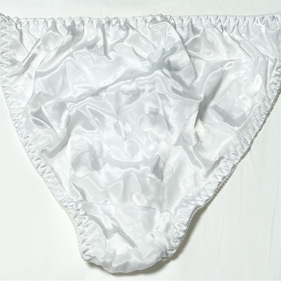 3 pair Vintage Satin Floral and Lace Panties hi-cut - Picture 6 of 9